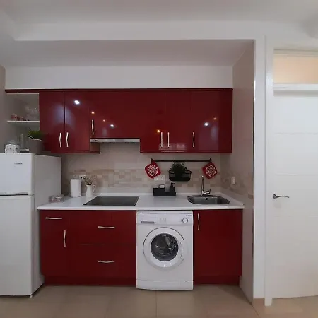Cozy 1 Bedroom With 2 Pools & Tennis Court Apartment Marbella
