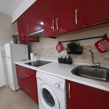 Cozy 1 Bedroom With 2 Pools & Tennis Court Apartment