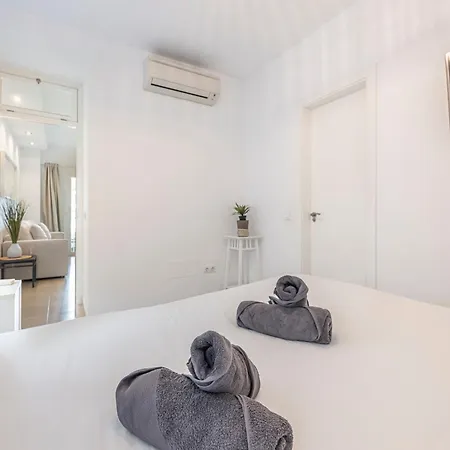 Cozy 1 Bedroom With 2 Pools & Tennis Court Apartment