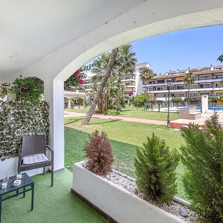 Cozy 1 Bedroom With 2 Pools & Tennis Court Apartment *