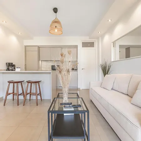 Cozy 1 Bedroom With 2 Pools & Tennis Court Apartment *