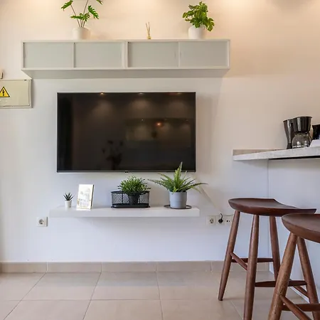 Cozy 1 Bedroom With 2 Pools & Tennis Court Marbella